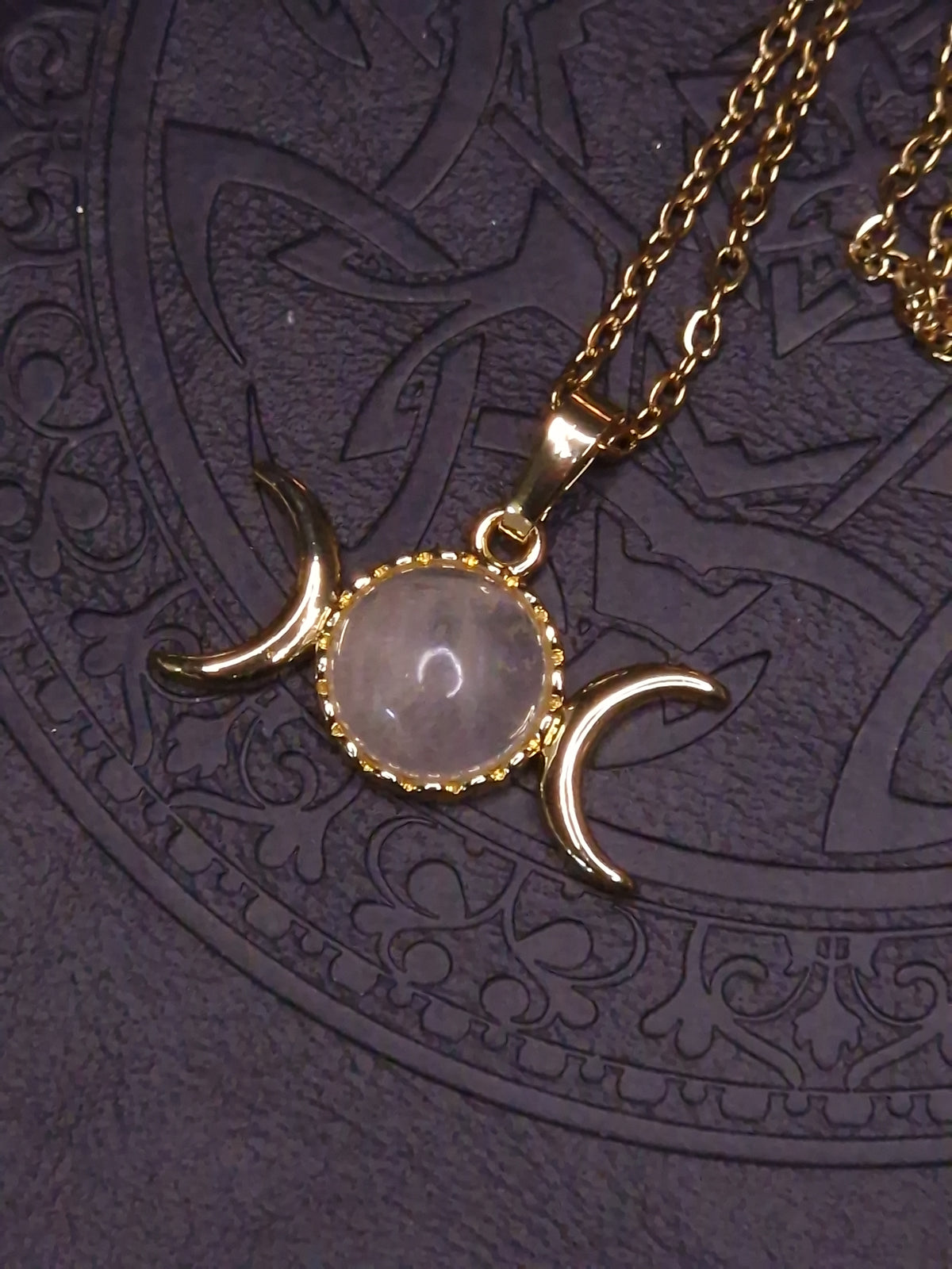 Lunar Trinity – Spiegel der Mondkraft