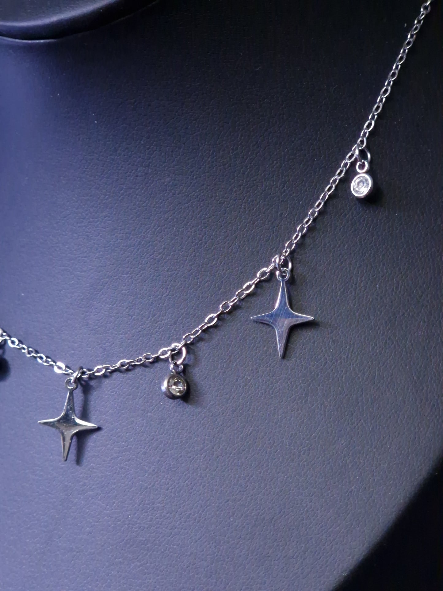 Kette mit Sternchen silber