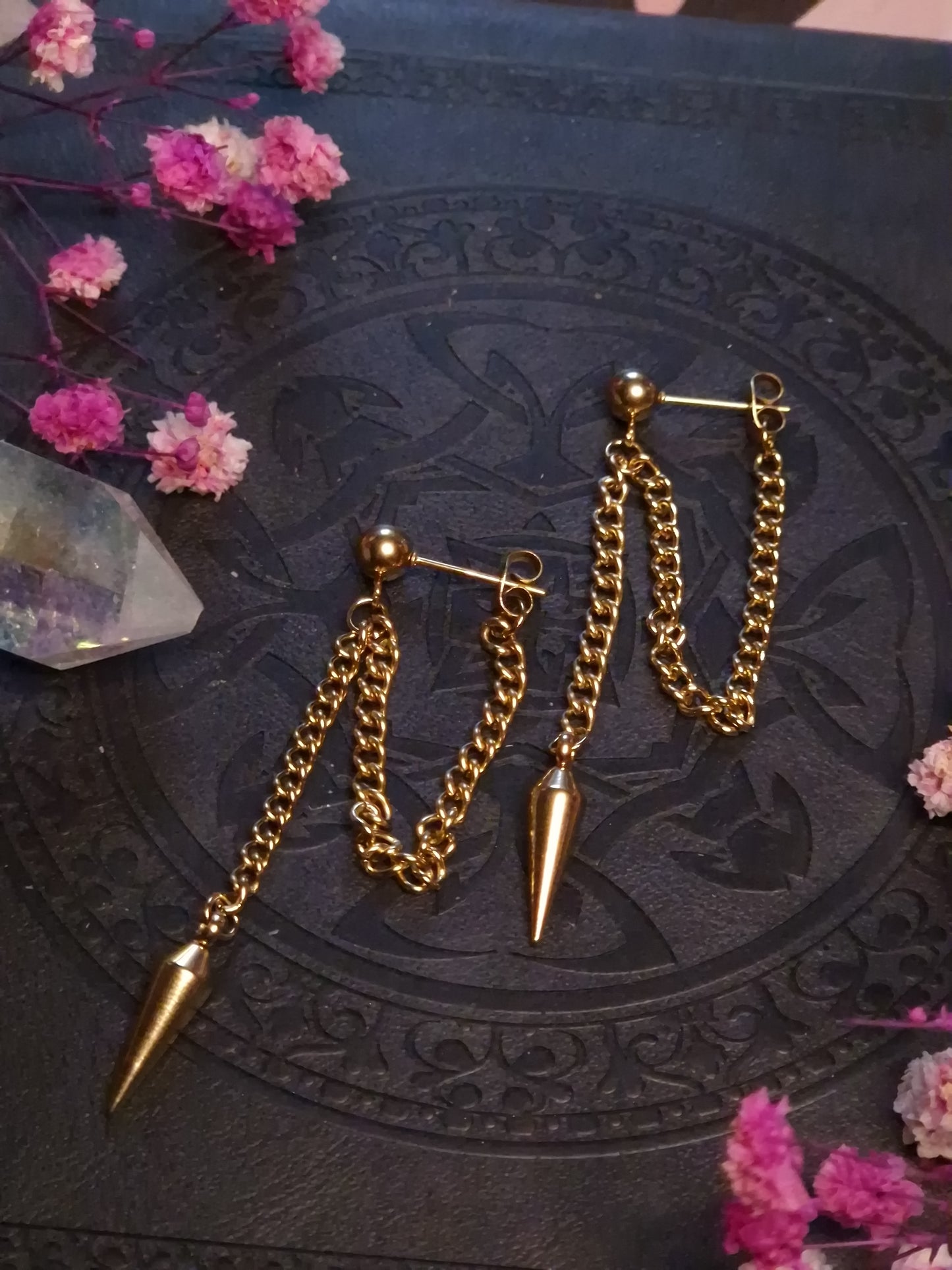 Kettenohrring „Shadow Drop“ gold
