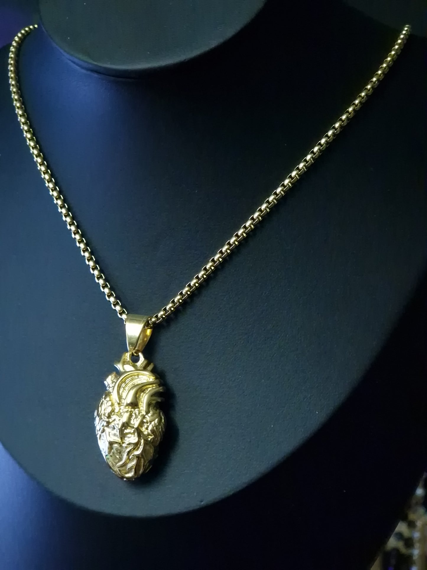 Goldene Herz-Kette