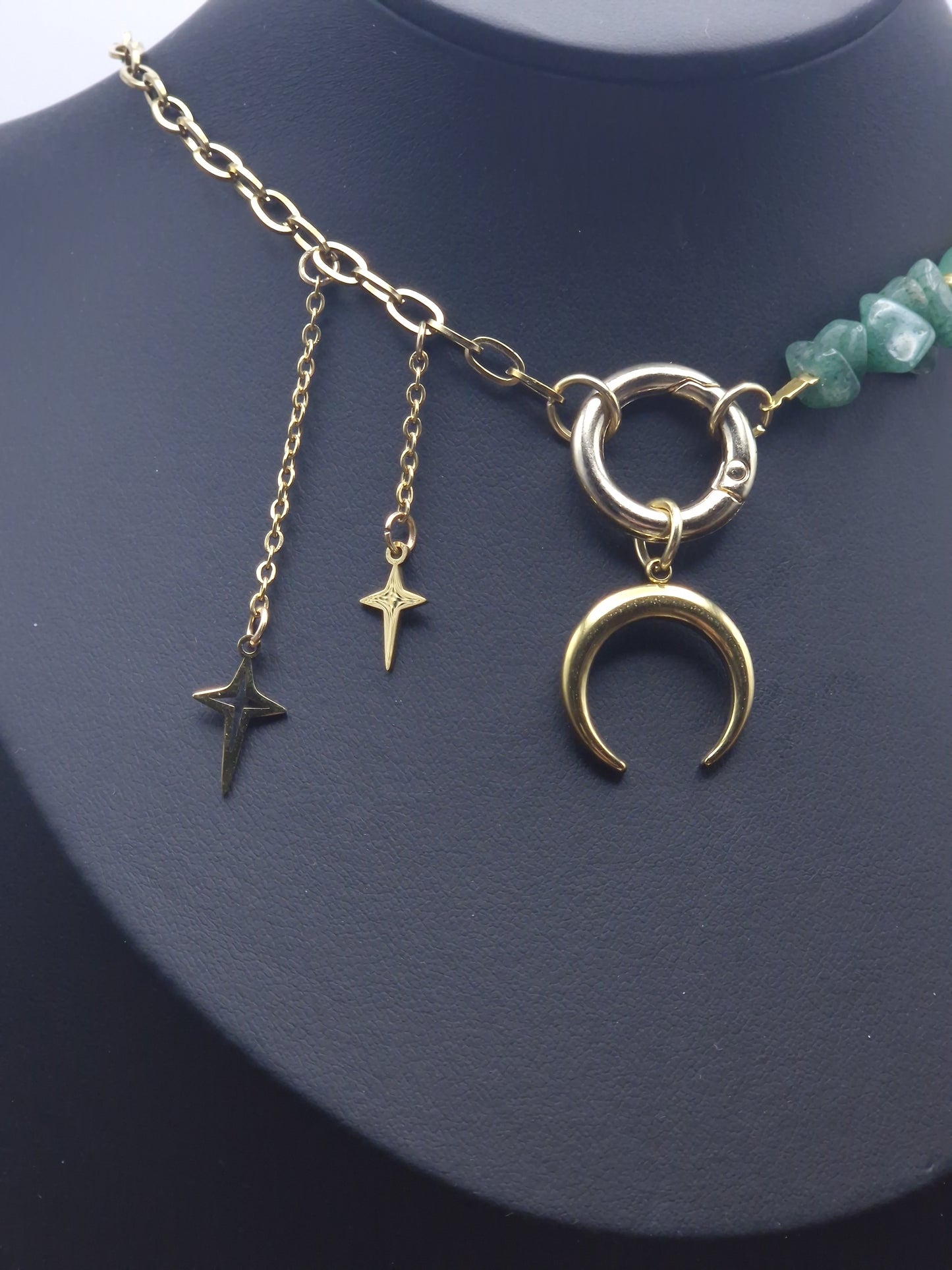Einzelstück Emerald Crescent – Chain of Stillness