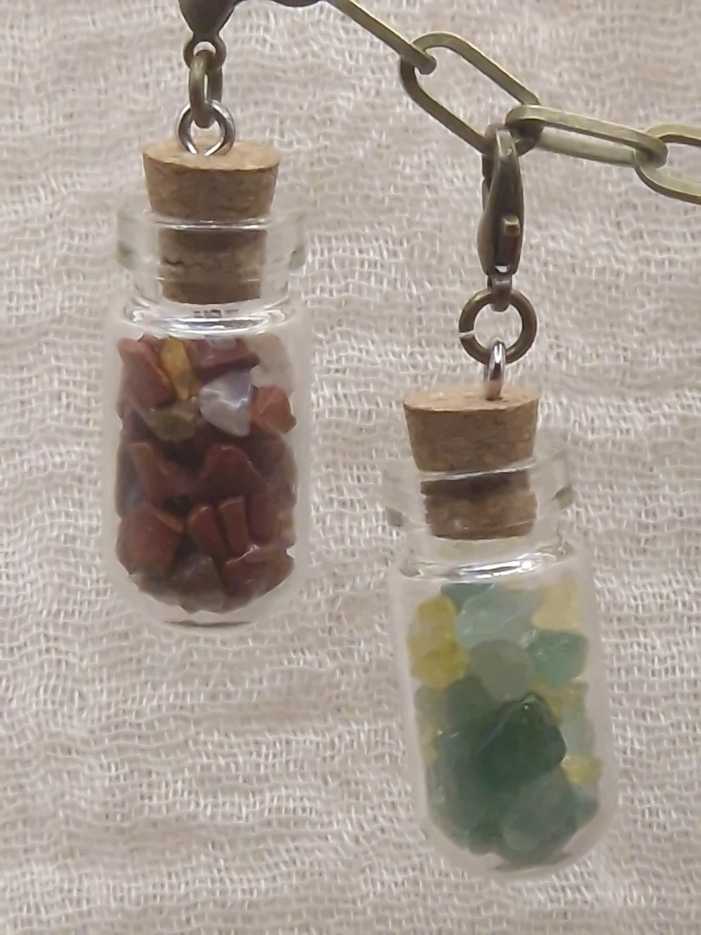 Edelsteinchen im Glas Charm