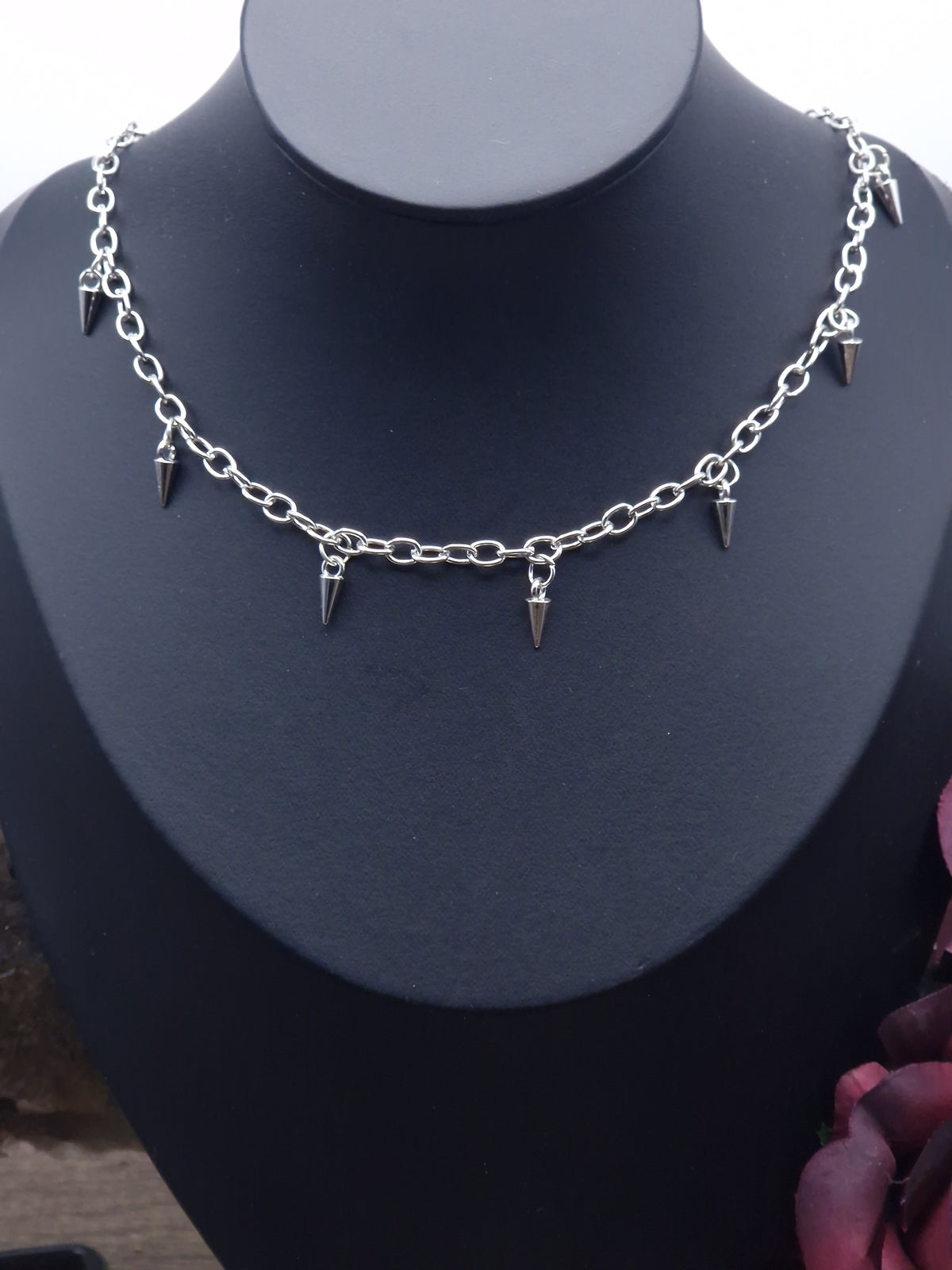 „Midnight Edge“ - Spikes Kette