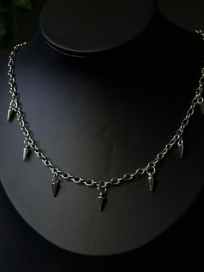 „Midnight Edge“  - Spikes Kette