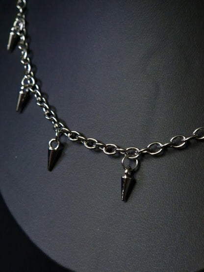 „Midnight Edge“  - Spikes Kette