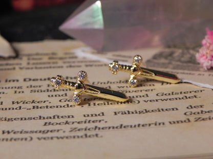 Dagger’s Whisper – Ohrstecker