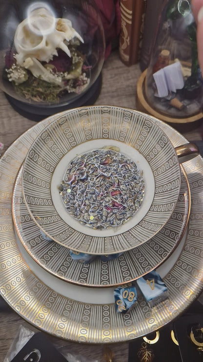Crimson Bloom – Dice Tray Teacup