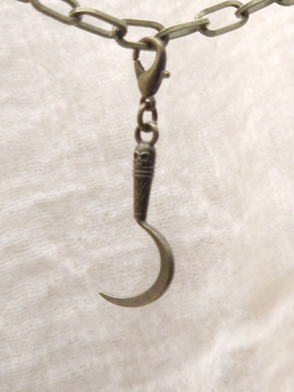 Sichel Charm