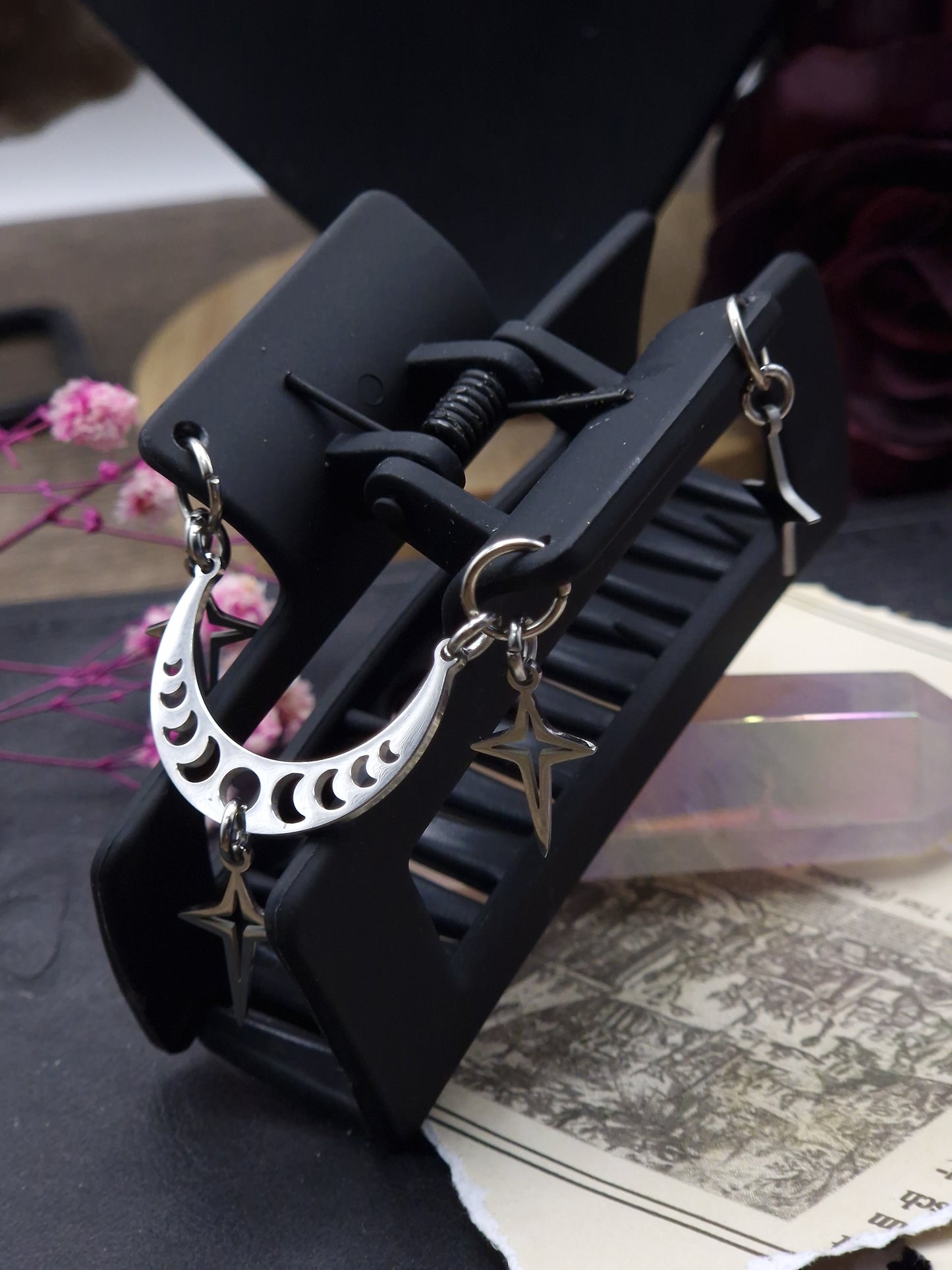 Nocturne Crescent – Schwarze Mondklammer
