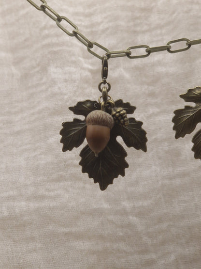 Ahorn Blatt Charm