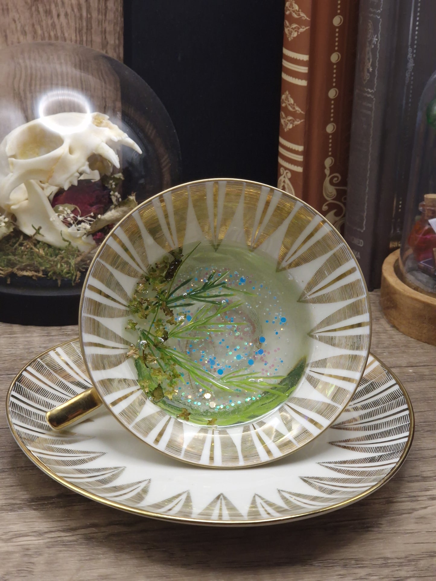 Verdant Fate - Dice Tray Teacup