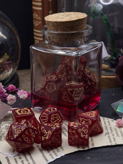 Crimson Arcana – Würfel eines vergessenen Zauberzirkels