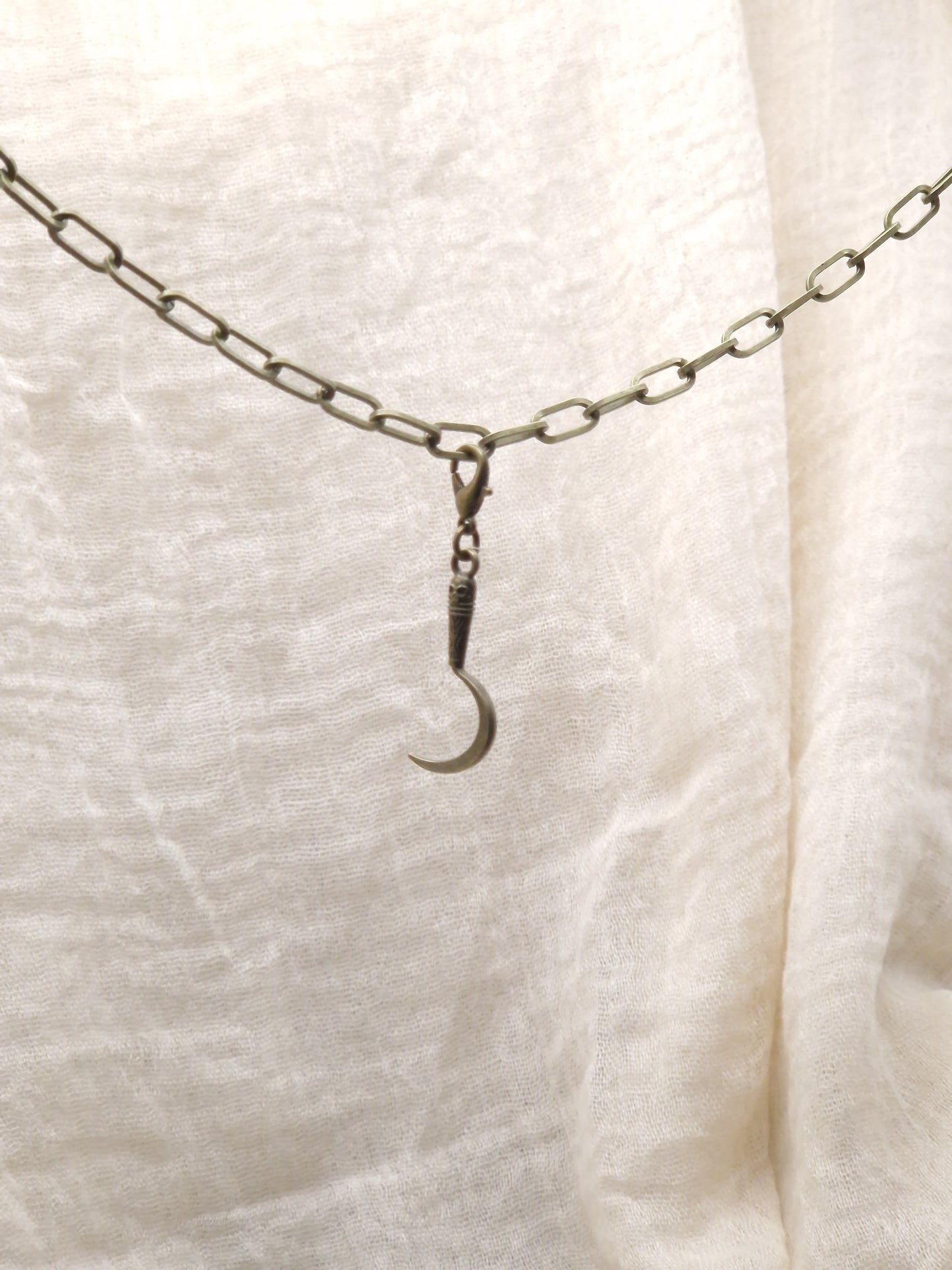Sichel Charm