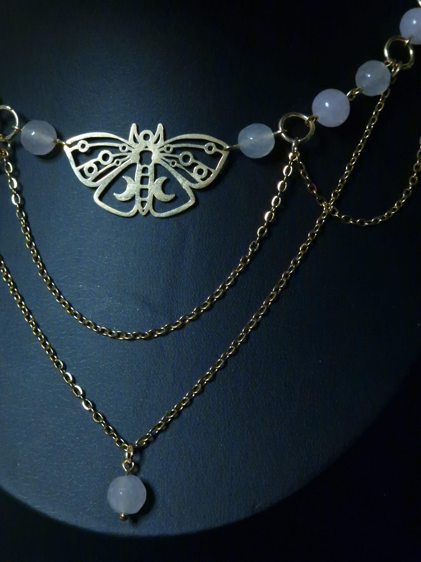 Rosenquarz Collier Moth & Moonlight