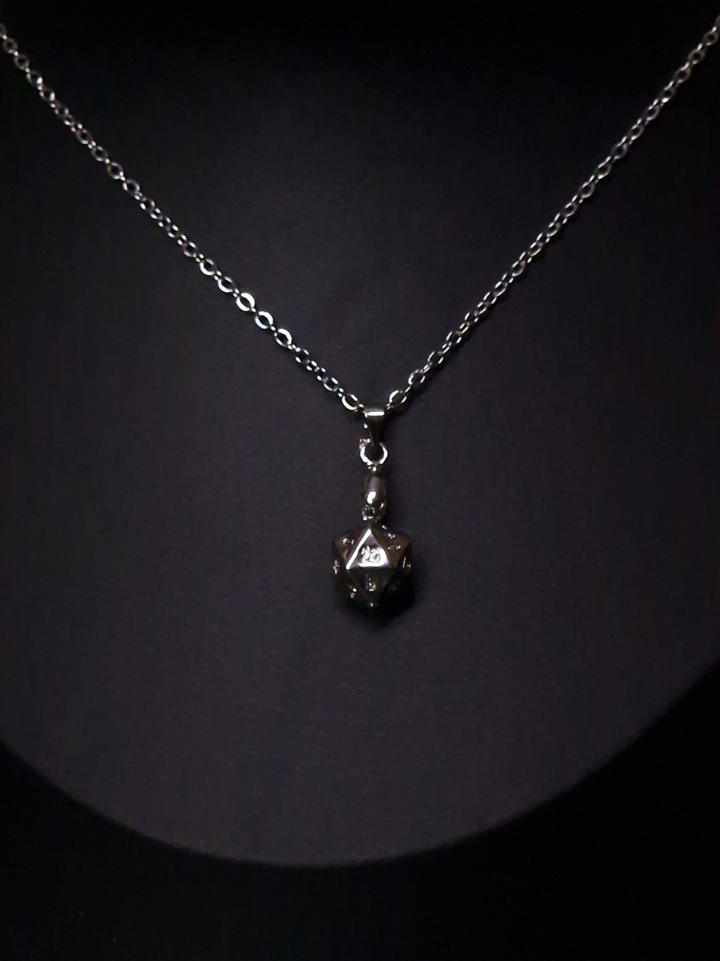 D20 Schmuck Set I Kette & Ohrringe I Silber