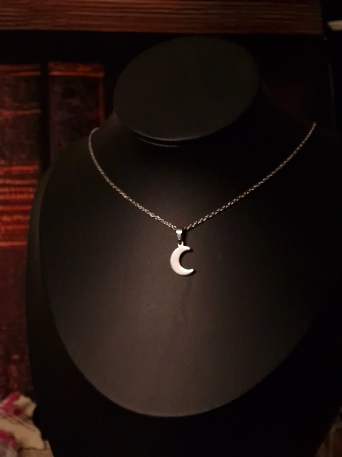 Halbmondkette Moon Whisper silber