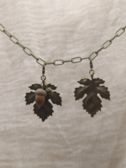 Ahorn Blatt Charm