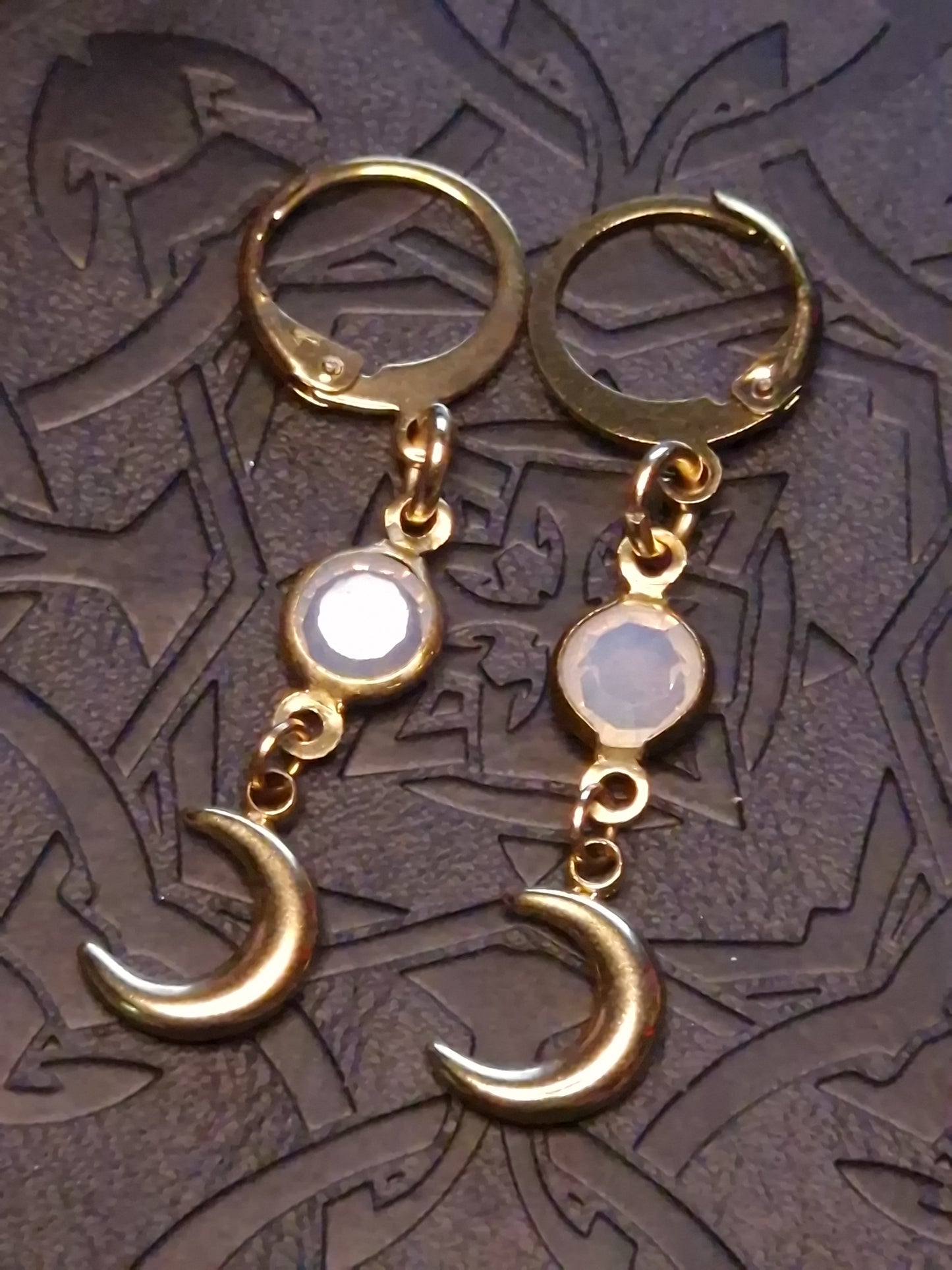 Lunar Opal Drops