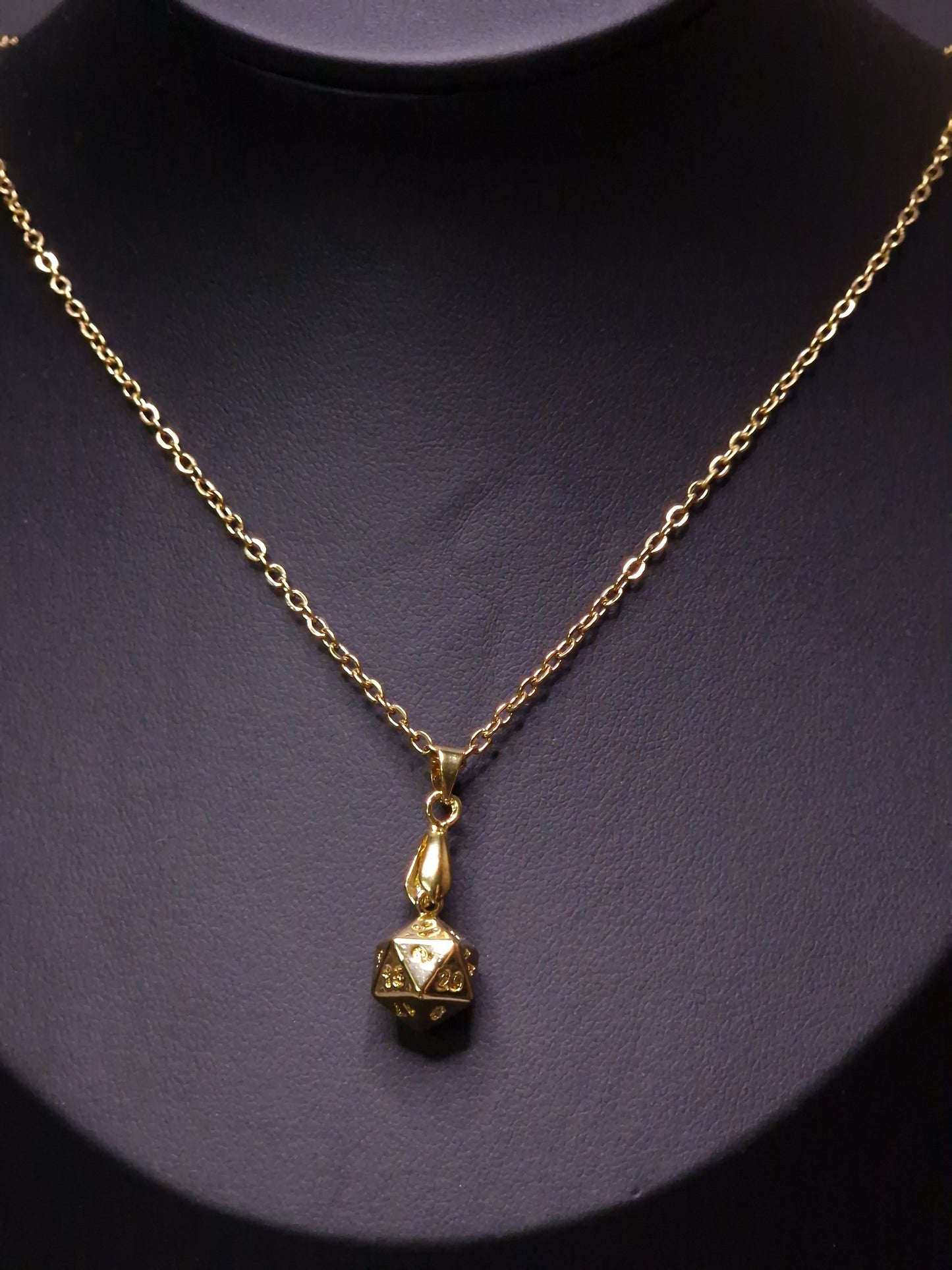 D20 Schmuck Set I Kette & Ohrringe I Gold