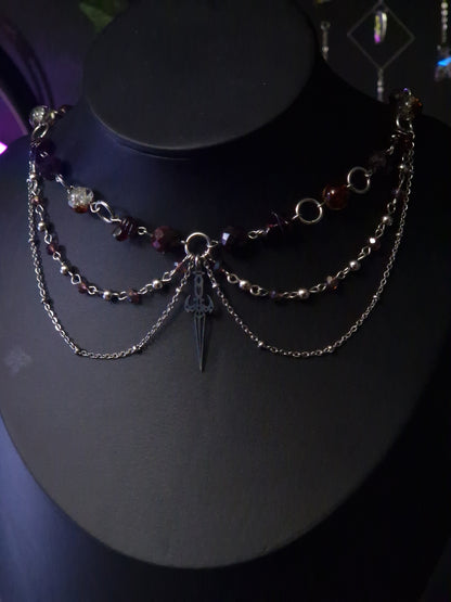 Granat-Collier „Schwert der Leidenschaft“ silber