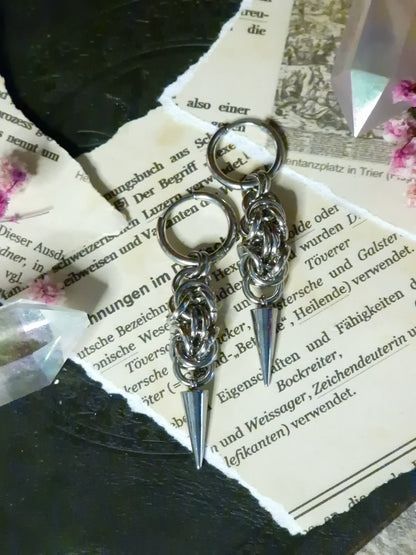 Kettenstachel – Klare Entschlossenheit