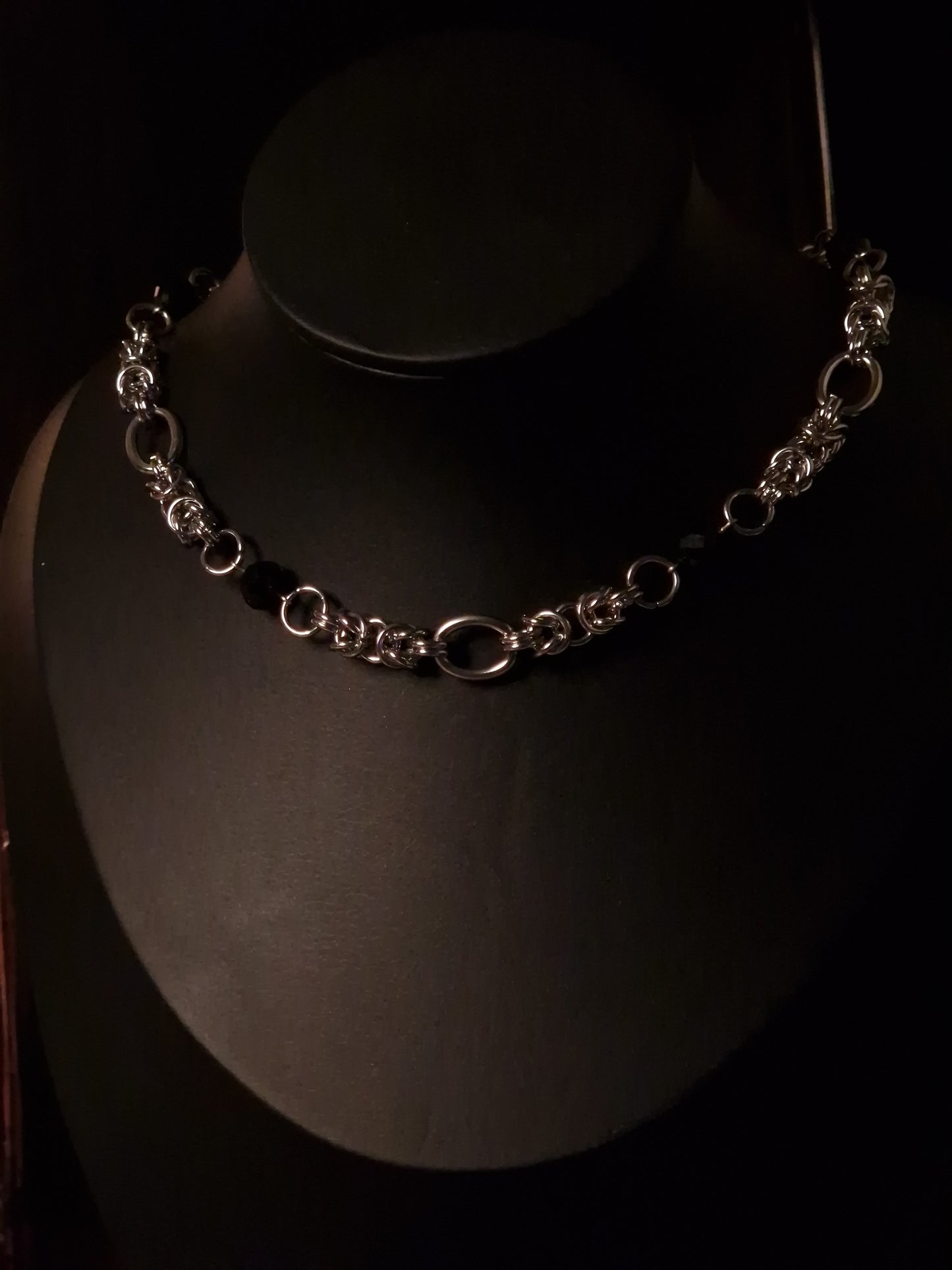 Chainspell „Eclipsed Guardian“