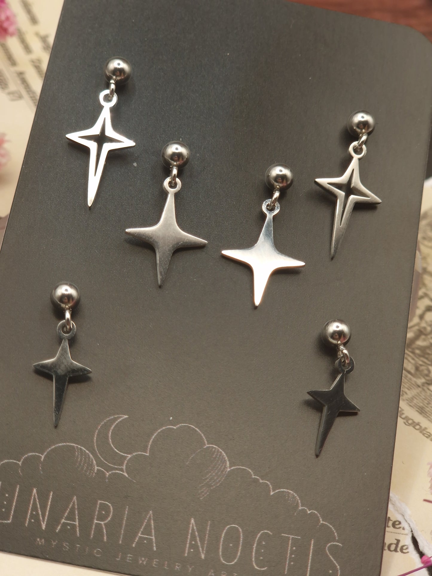 Celestial Studs – 3er Set Sternchen Ohrstecker