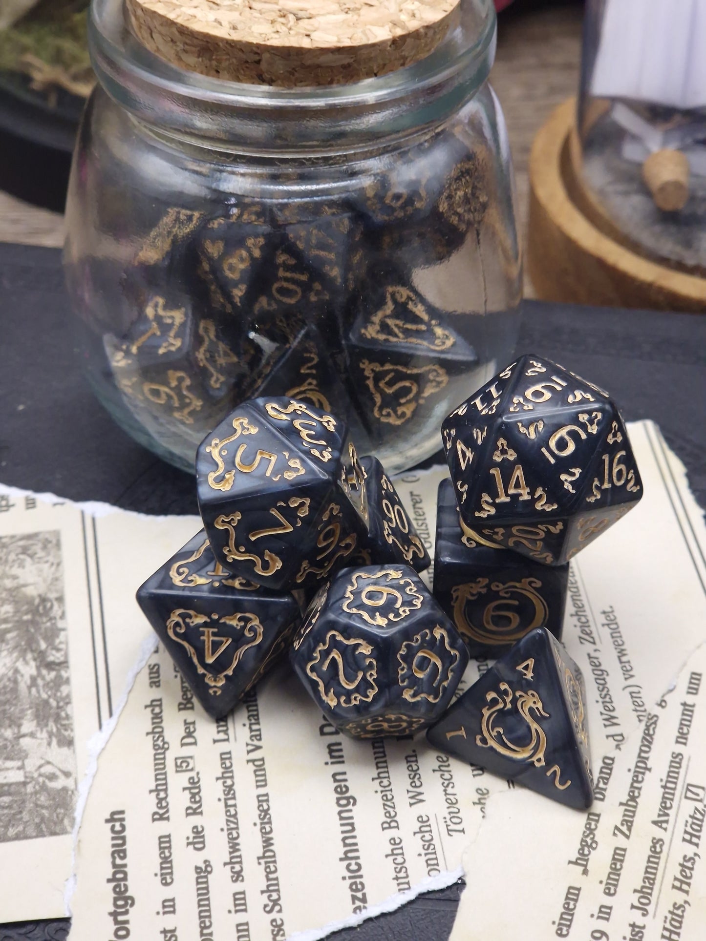 Crimson Arcana – Würfelset