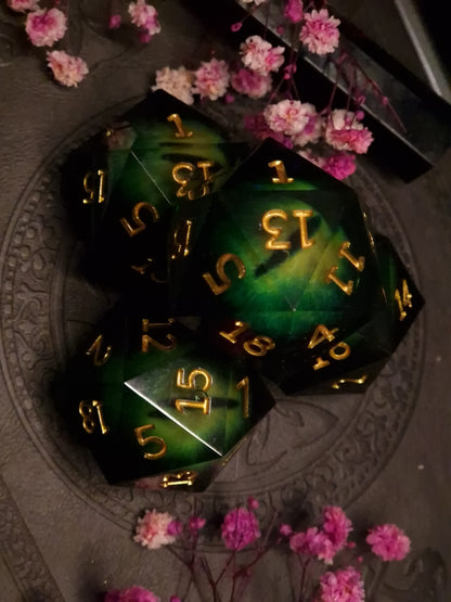 „Dragon’s Gaze“ – Chunky D20