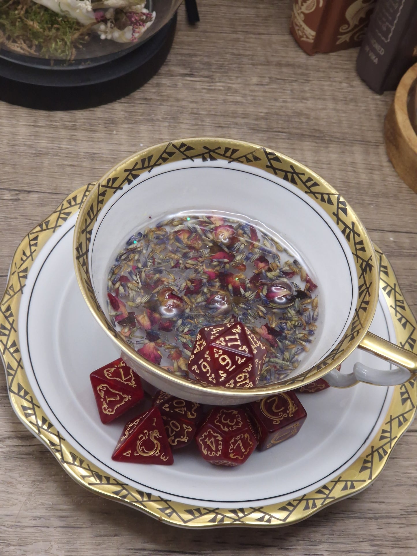 Crimson Bloom – Dice Tray Teacup